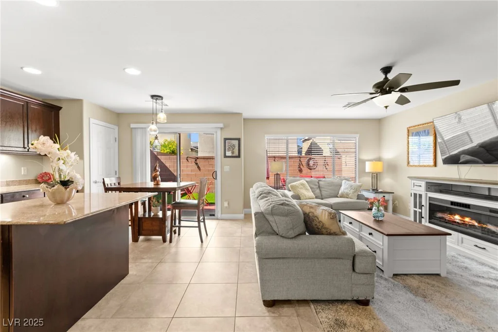 10262 Headrick, Las Vegas, NV 89166