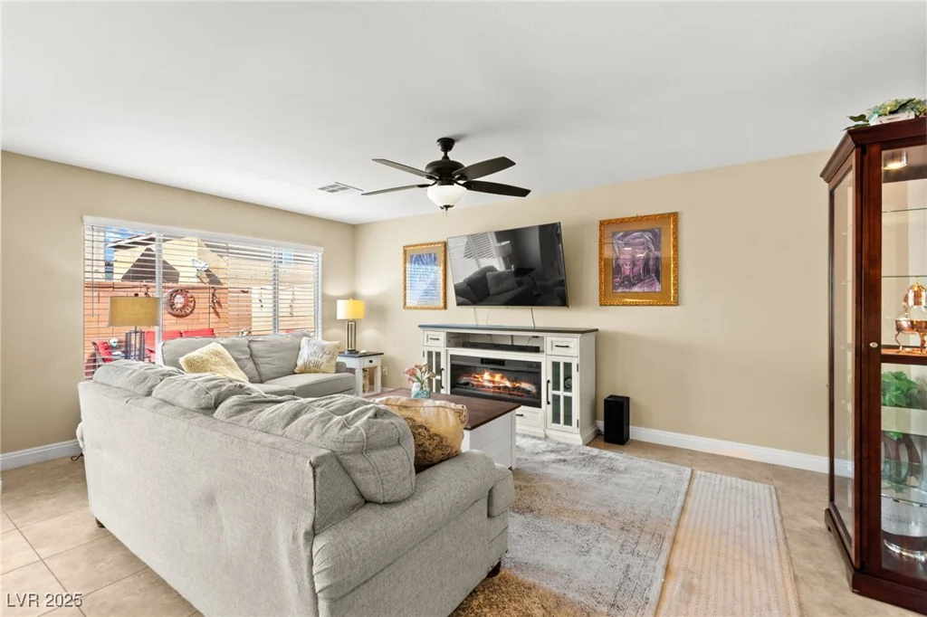 10262 Headrick, Las Vegas, NV 89166