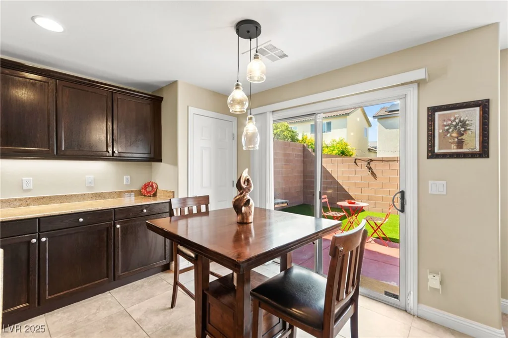 10262 Headrick, Las Vegas, NV 89166