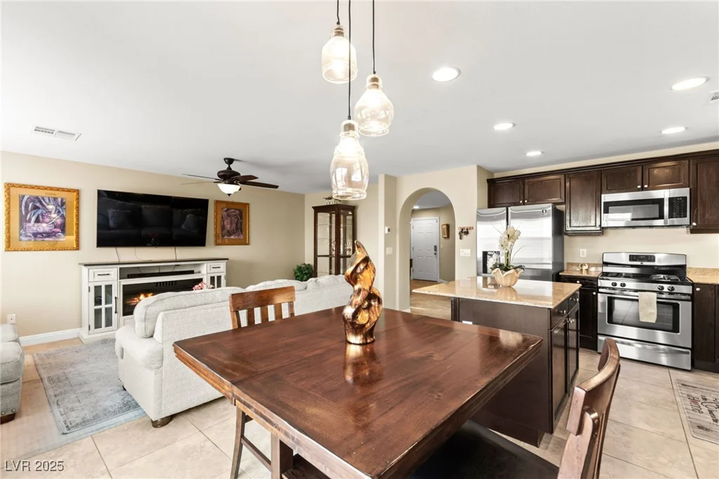 10262 Headrick, Las Vegas, NV 89166