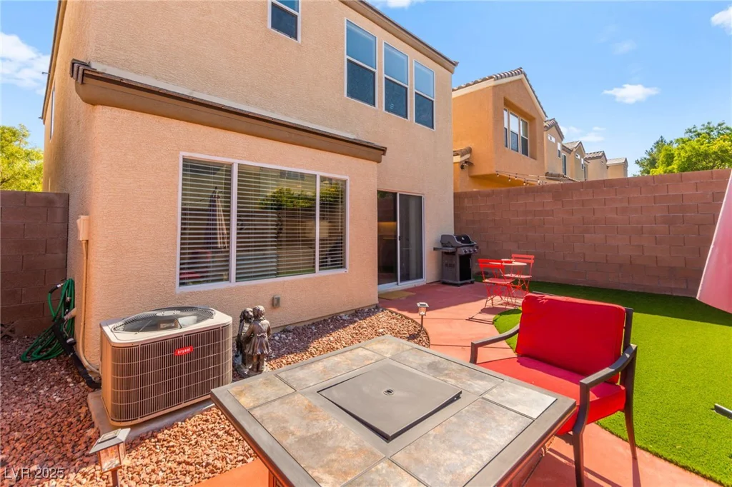 10262 Headrick, Las Vegas, NV 89166