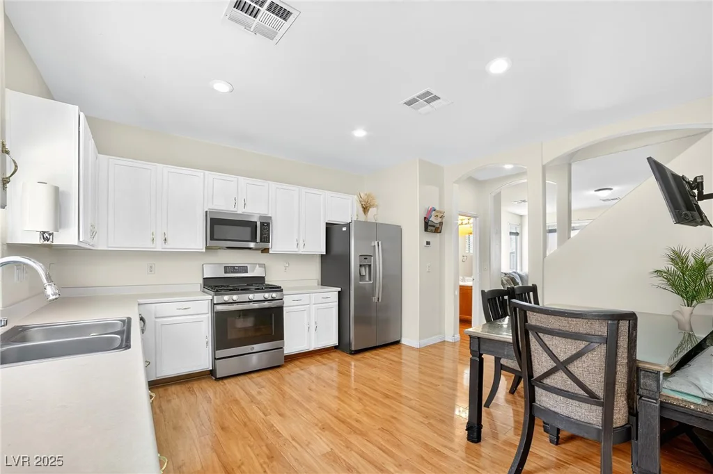 6809 Pacific Craft, Las Vegas, NV 89122