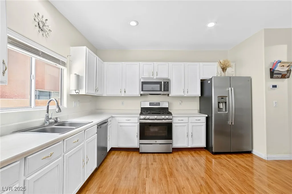 6809 Pacific Craft, Las Vegas, NV 89122