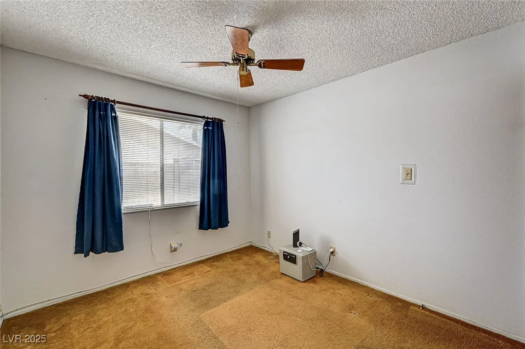 4356 Cloverhill, Las Vegas, NV 89147