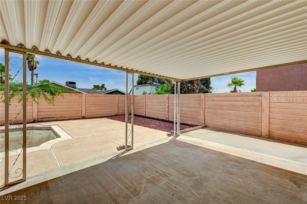 4356 Cloverhill, Las Vegas, NV 89147