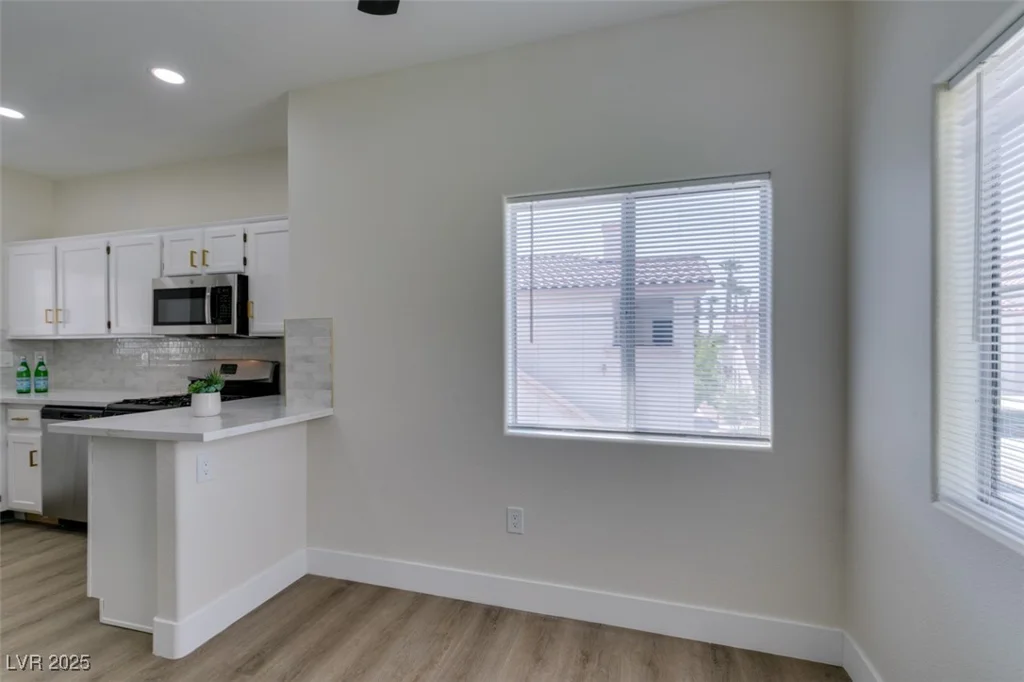 2117 Echo Bay, Las Vegas, NV 89128