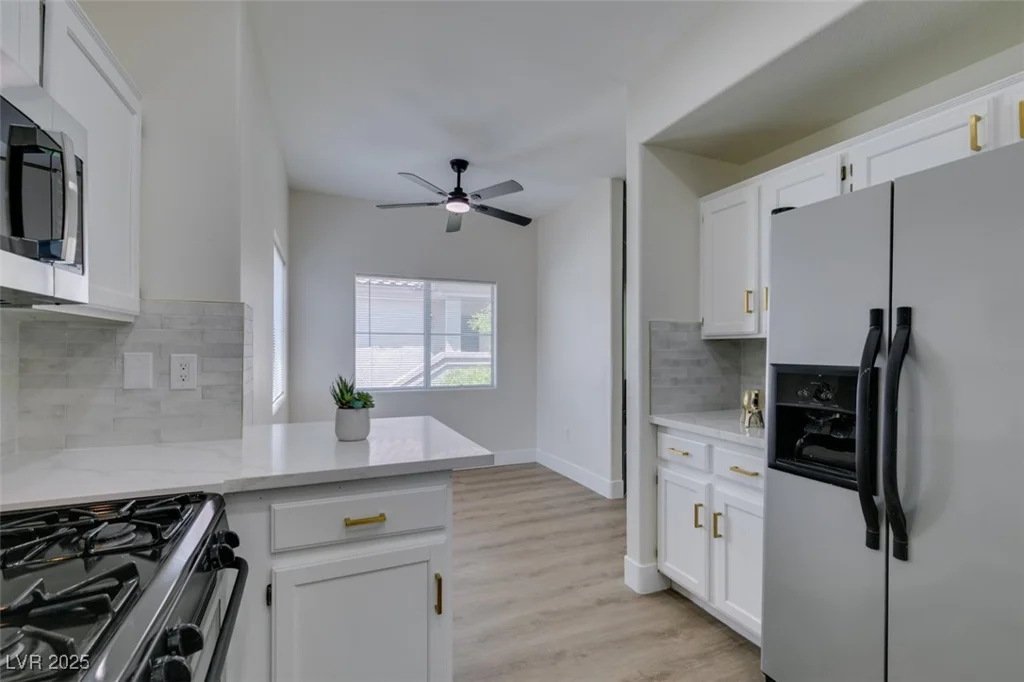 2117 Echo Bay, Las Vegas, NV 89128