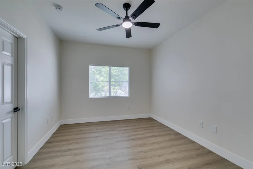 2117 Echo Bay, Las Vegas, NV 89128