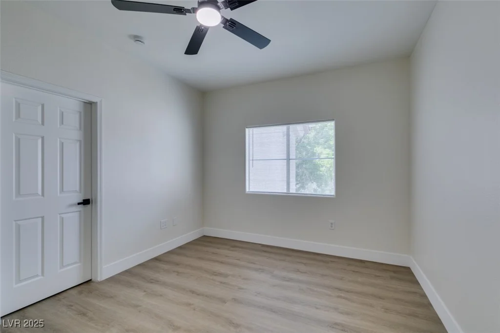 2117 Echo Bay, Las Vegas, NV 89128