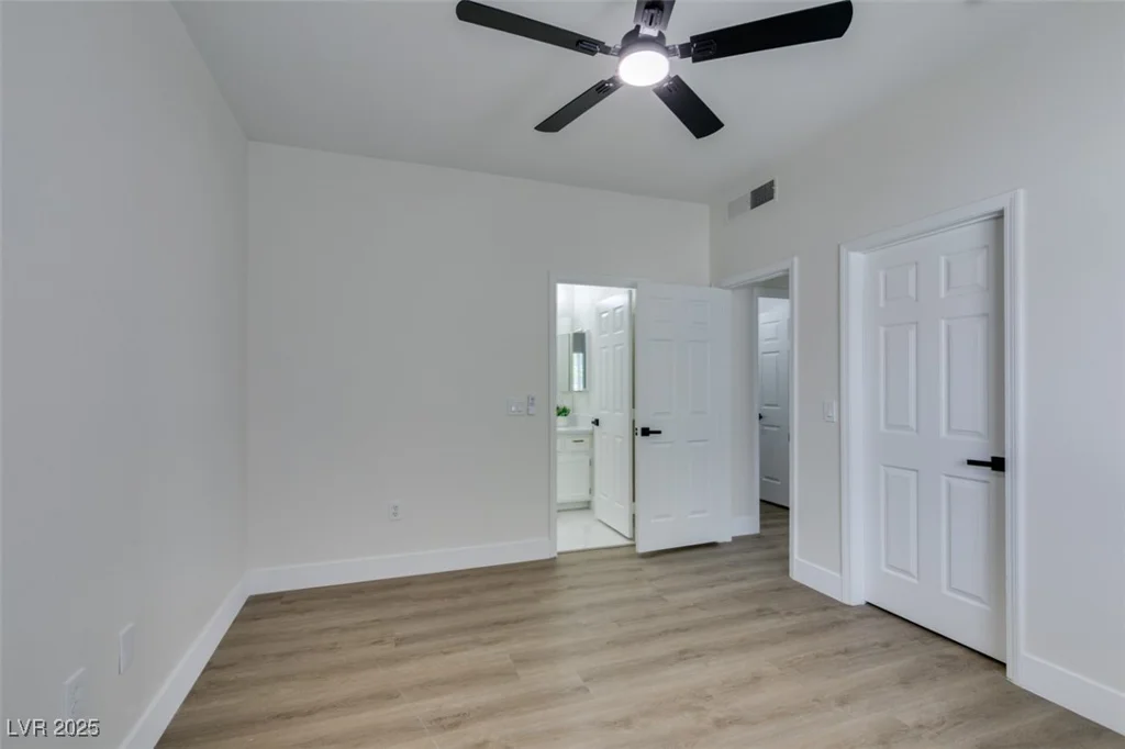 2117 Echo Bay, Las Vegas, NV 89128