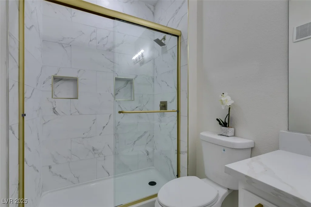2117 Echo Bay, Las Vegas, NV 89128