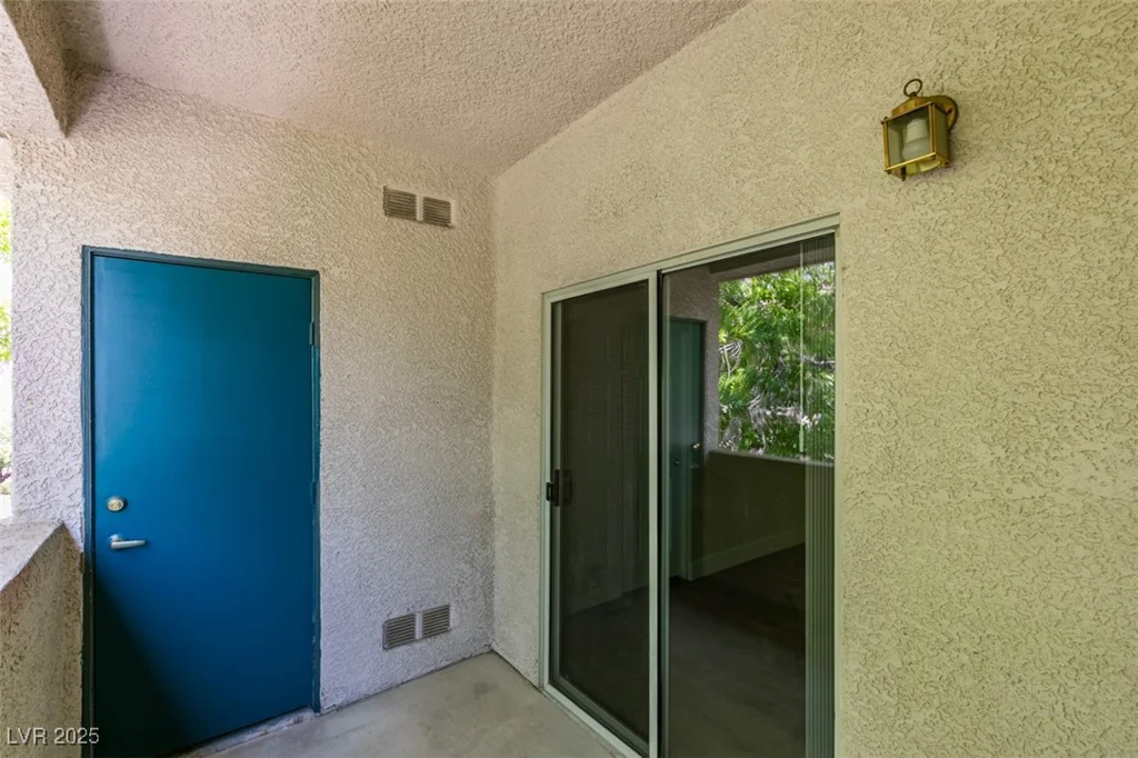 2117 Echo Bay, Las Vegas, NV 89128