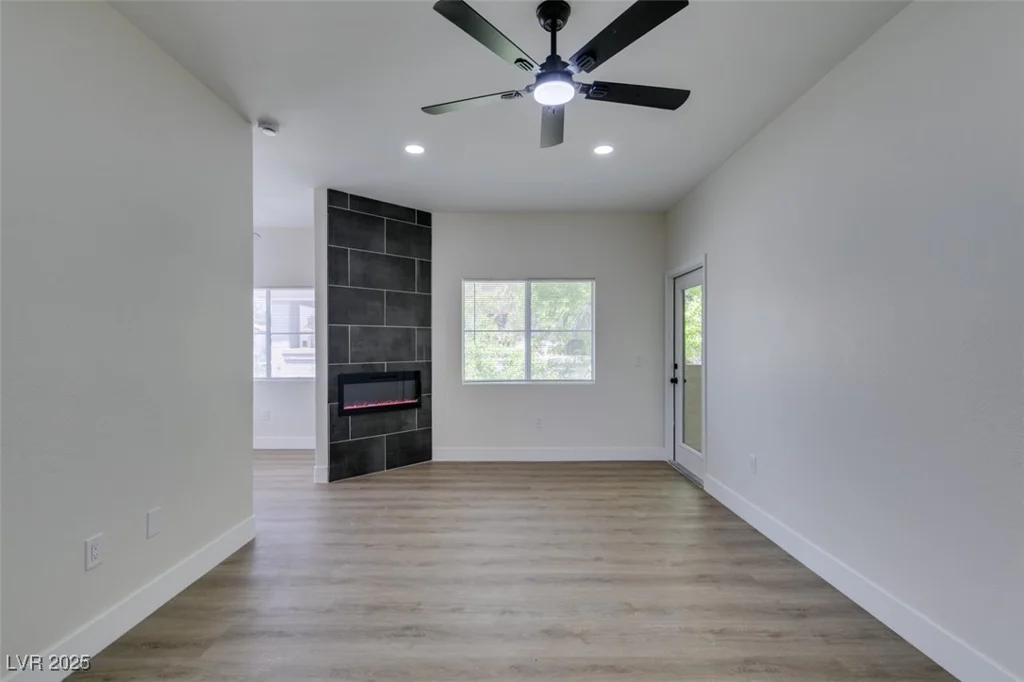 2117 Echo Bay, Las Vegas, NV 89128