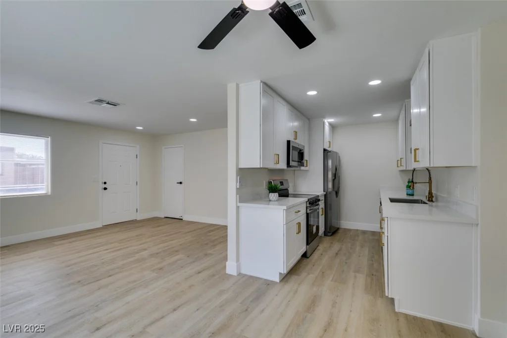 3606 Villa Knolls East, Las Vegas, NV 89120