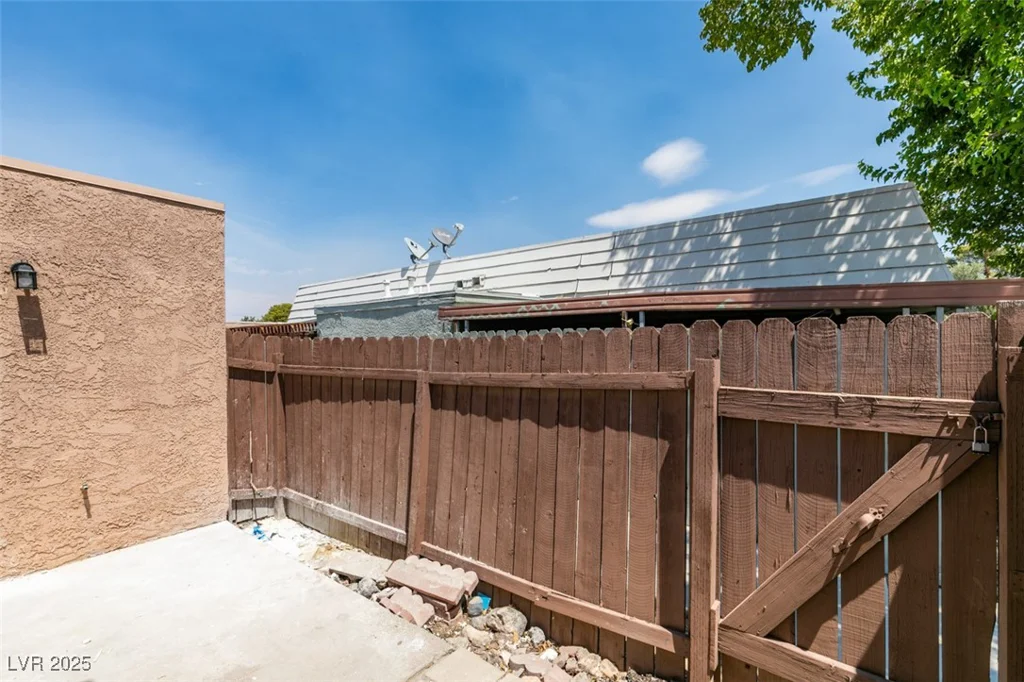 3606 Villa Knolls East, Las Vegas, NV 89120
