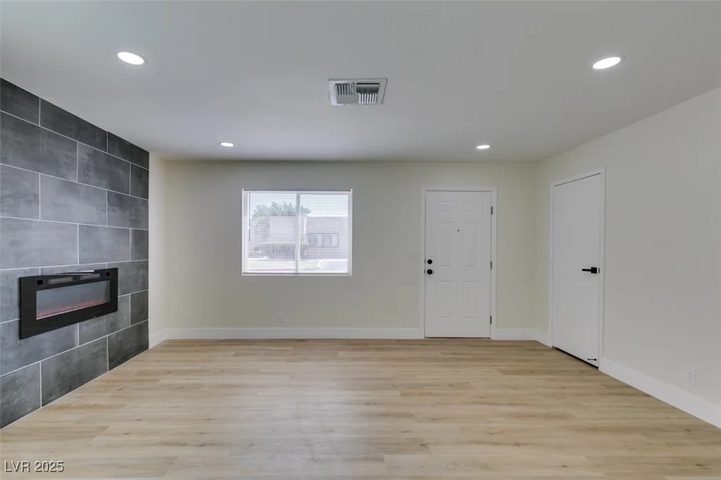 3606 Villa Knolls East, Las Vegas, NV 89120