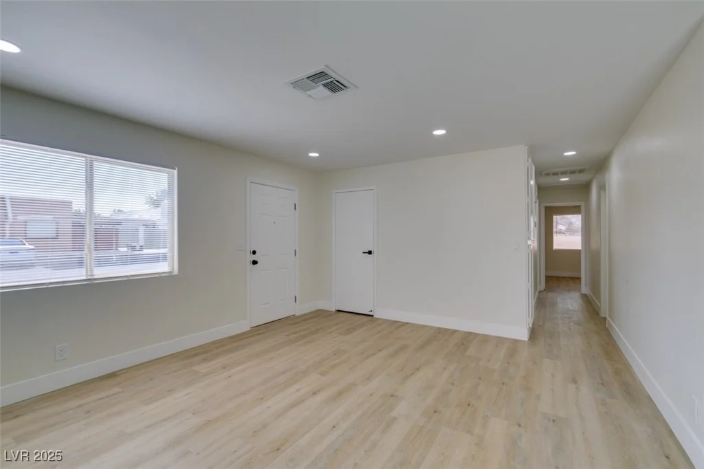 3606 Villa Knolls East, Las Vegas, NV 89120