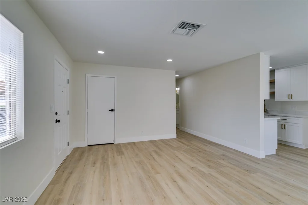 3606 Villa Knolls East, Las Vegas, NV 89120