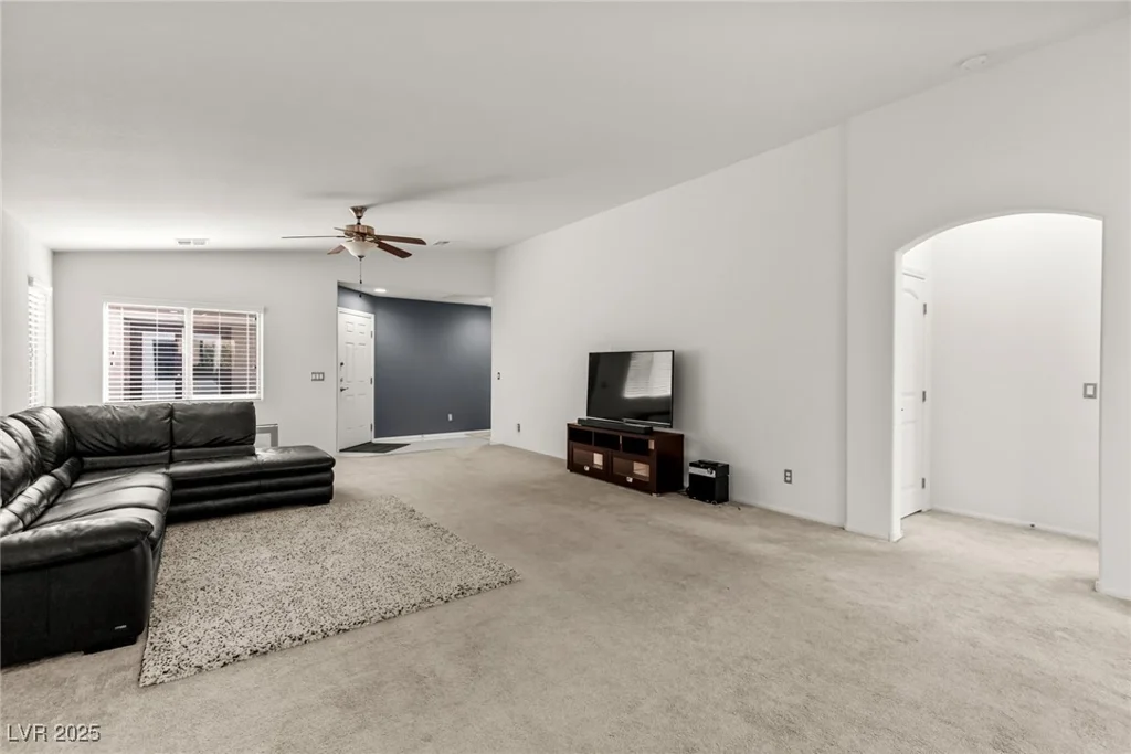 4557 Rockland Break, Las Vegas, NV 89147