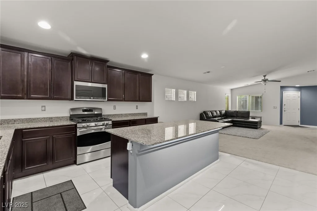 4557 Rockland Break, Las Vegas, NV 89147
