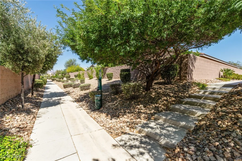 4557 Rockland Break, Las Vegas, NV 89147