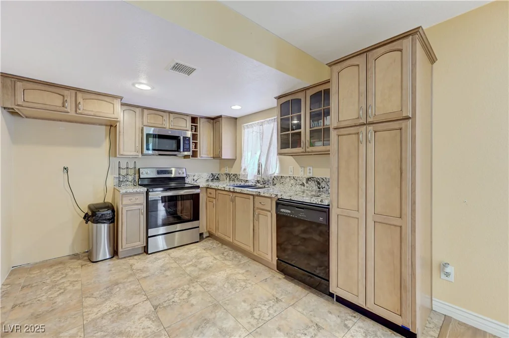 3132 El Camino, Las Vegas, NV 89146