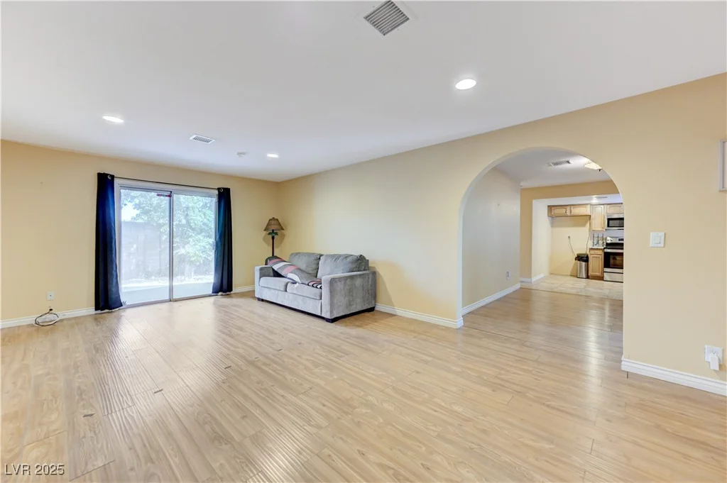 3132 El Camino, Las Vegas, NV 89146