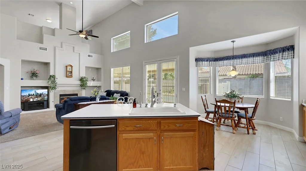 1103 Desert Shale, Las Vegas, NV 89123