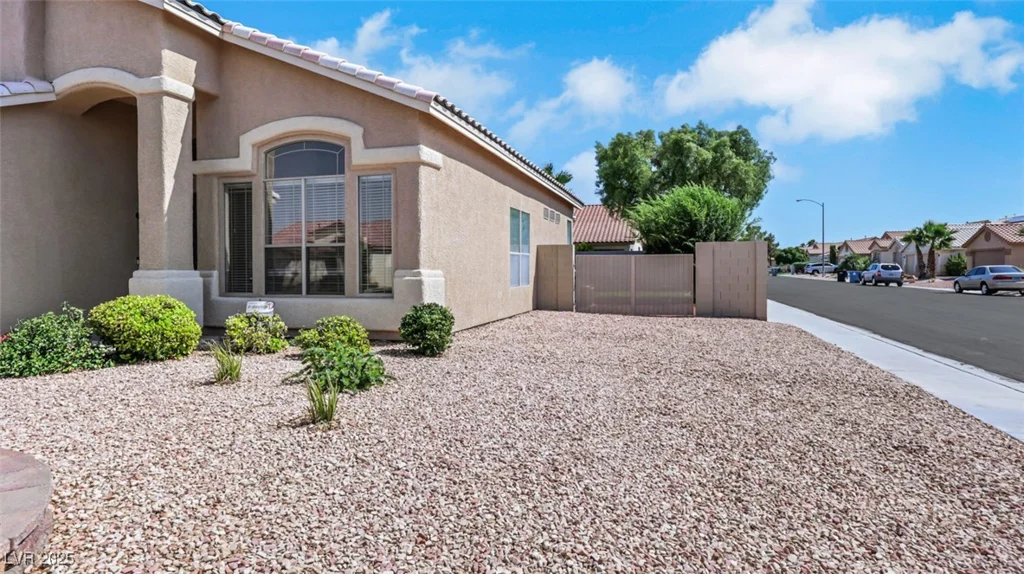 1103 Desert Shale, Las Vegas, NV 89123