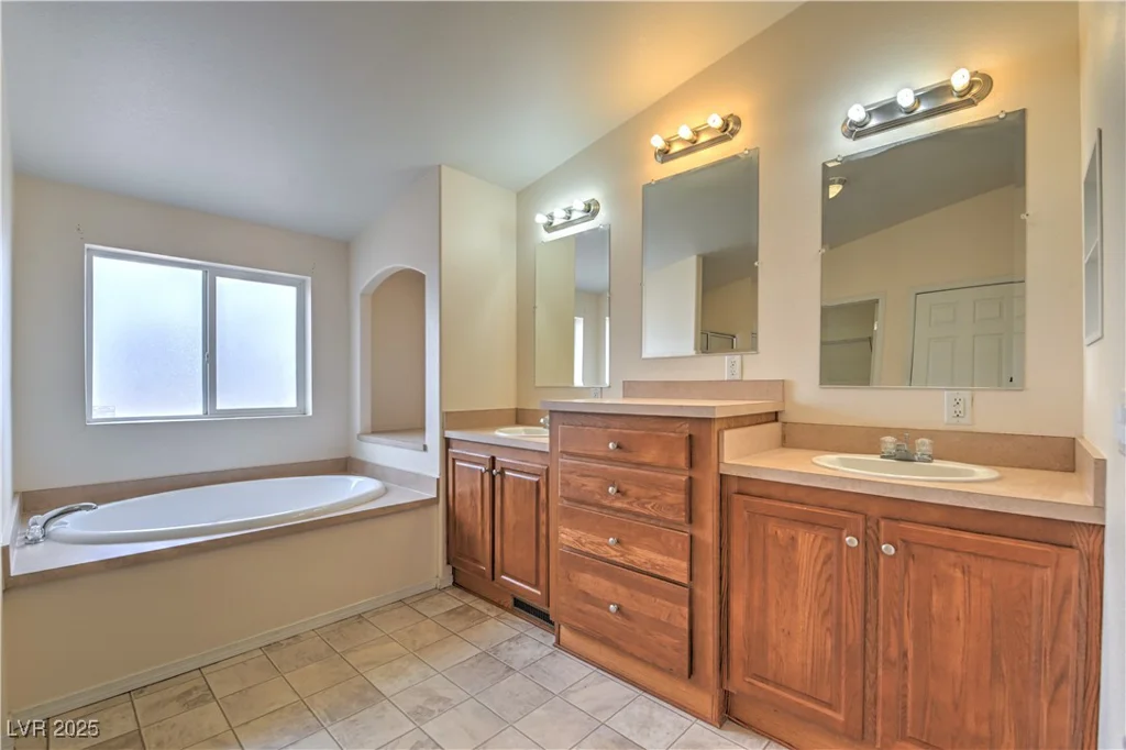 36 Potter, Pahrump, NV 89048