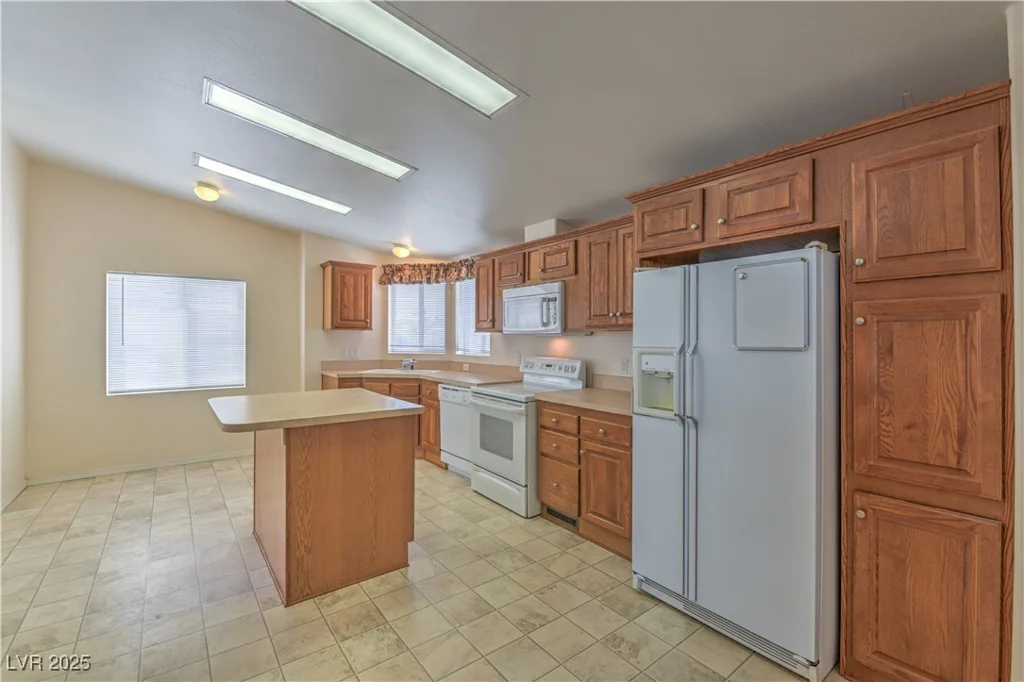 36 Potter, Pahrump, NV 89048
