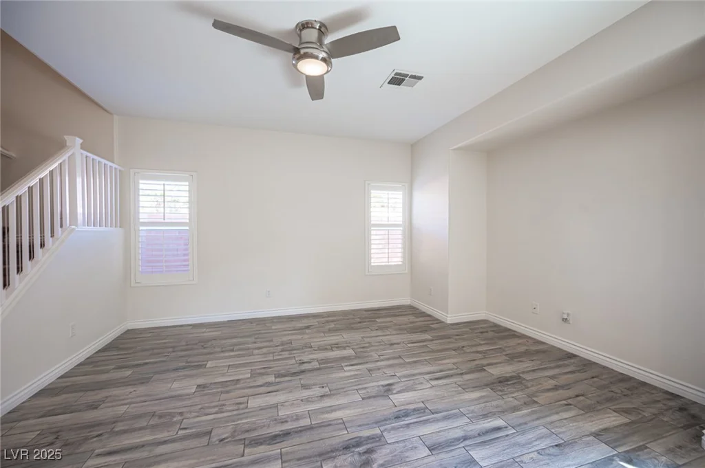 1233 Sunny Acres, North Las Vegas, NV 89081