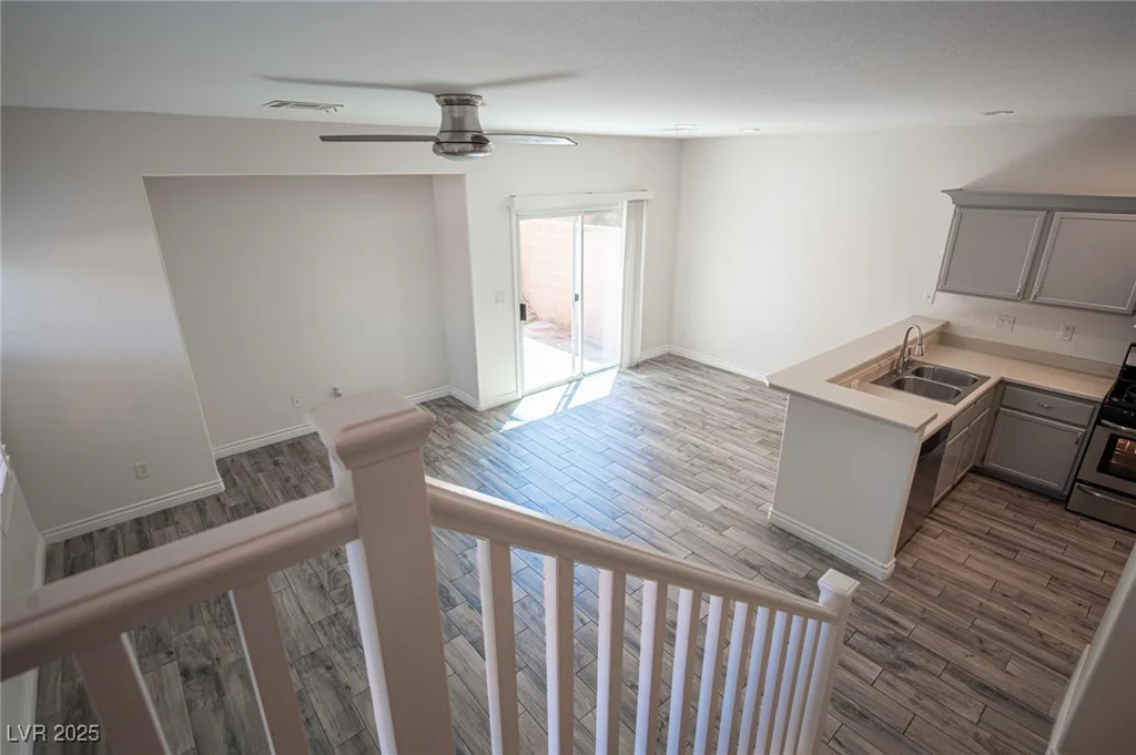 1233 Sunny Acres, North Las Vegas, NV 89081