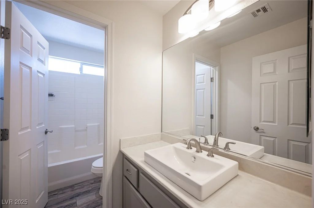 1233 Sunny Acres, North Las Vegas, NV 89081