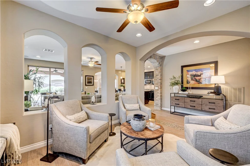 5813 Summit Greens, North Las Vegas, NV 89081