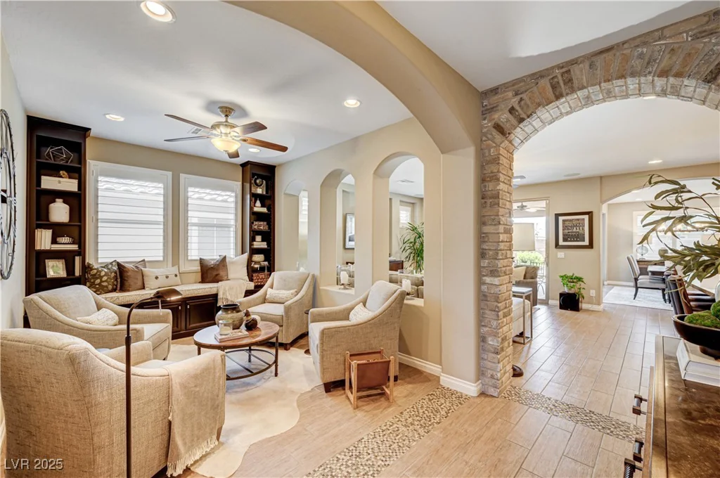 5813 Summit Greens, North Las Vegas, NV 89081