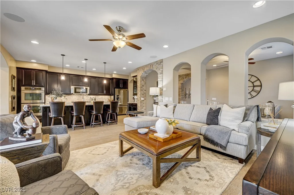 5813 Summit Greens, North Las Vegas, NV 89081