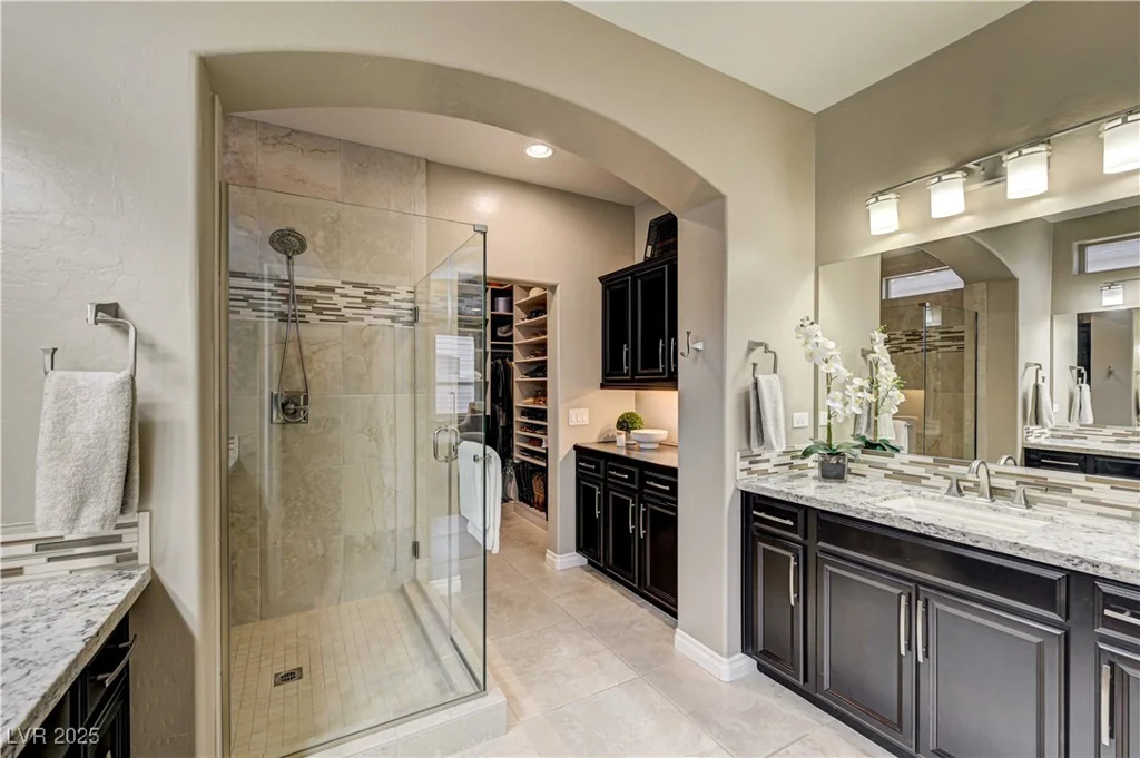 5813 Summit Greens, North Las Vegas, NV 89081