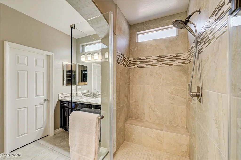5813 Summit Greens, North Las Vegas, NV 89081