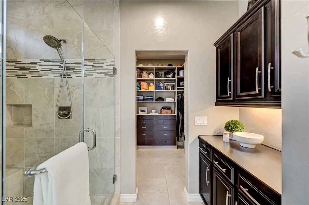 5813 Summit Greens, North Las Vegas, NV 89081
