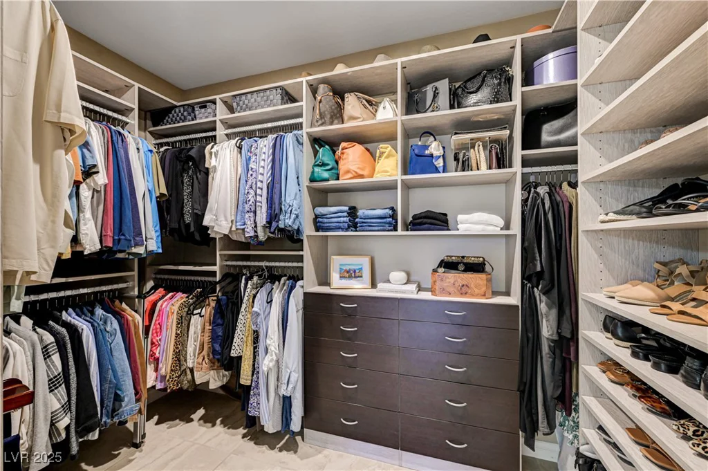 5813 Summit Greens, North Las Vegas, NV 89081