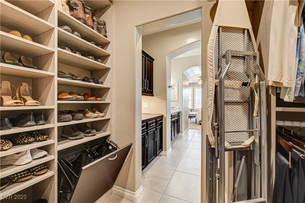 5813 Summit Greens, North Las Vegas, NV 89081