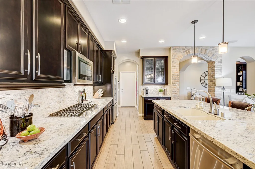 5813 Summit Greens, North Las Vegas, NV 89081