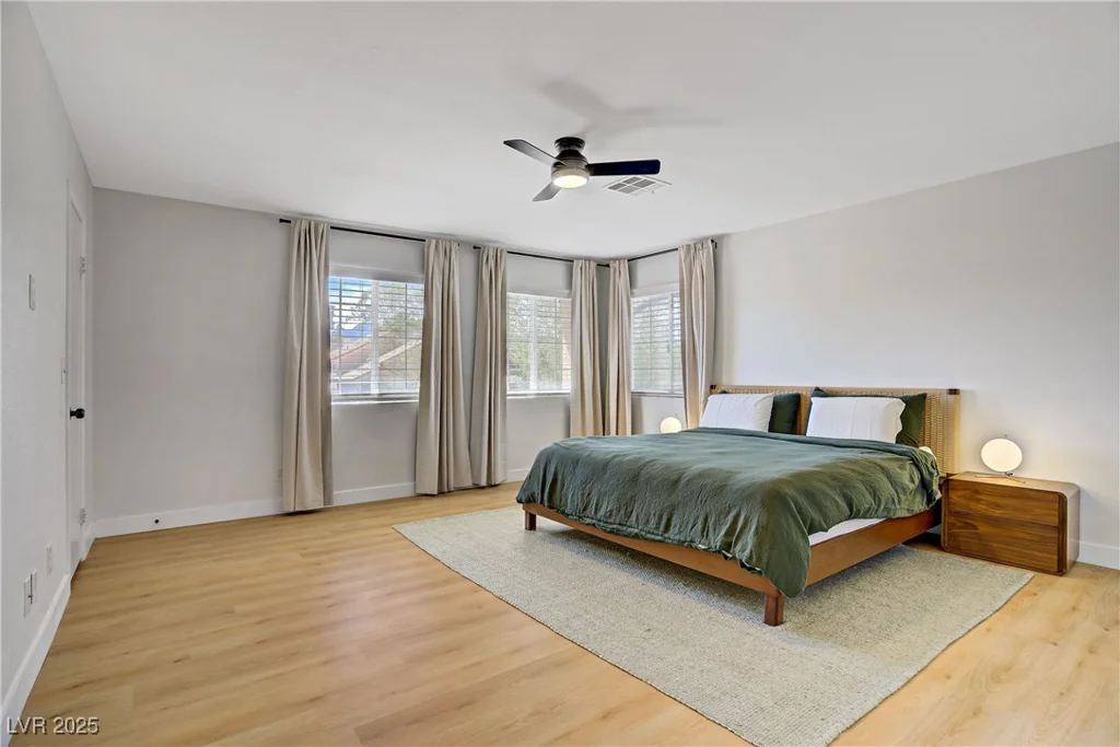 1616 Royal Canyon, Las Vegas, NV 89128