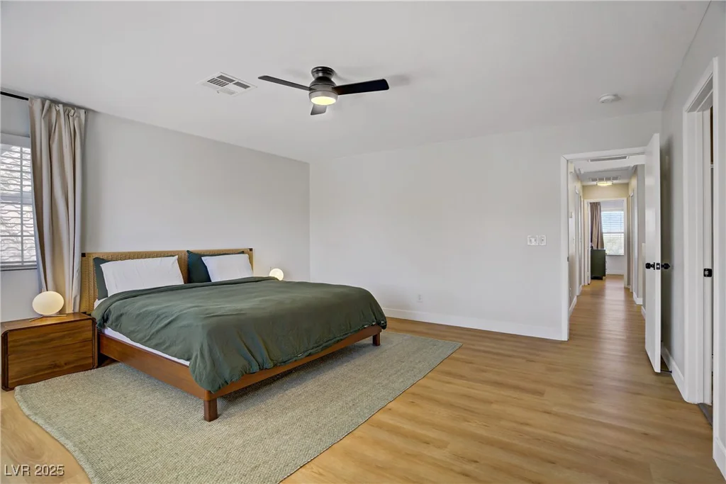 1616 Royal Canyon, Las Vegas, NV 89128