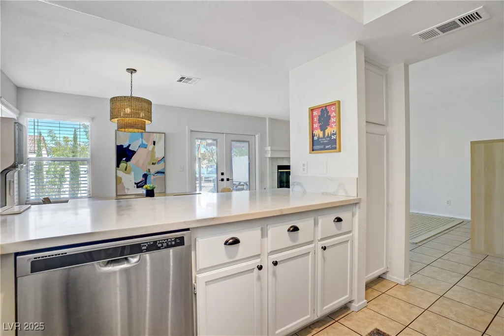 1616 Royal Canyon, Las Vegas, NV 89128