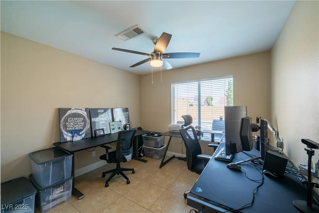 10412 Mountain Lodge, Las Vegas, NV 89144
