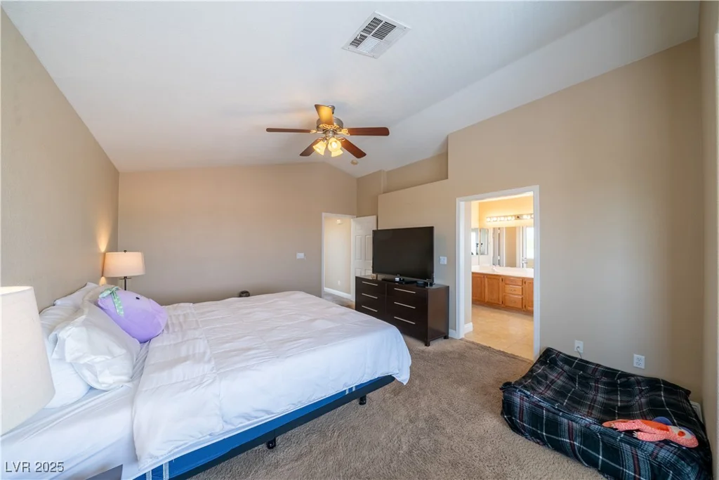 10412 Mountain Lodge, Las Vegas, NV 89144