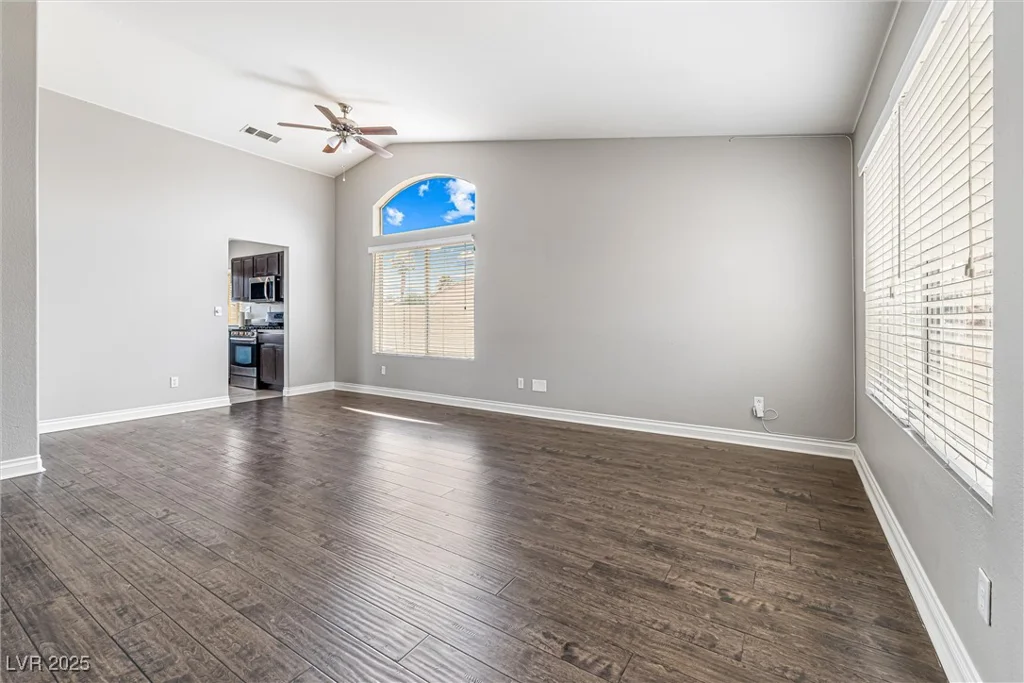8878 Haviland, Las Vegas, NV 89123