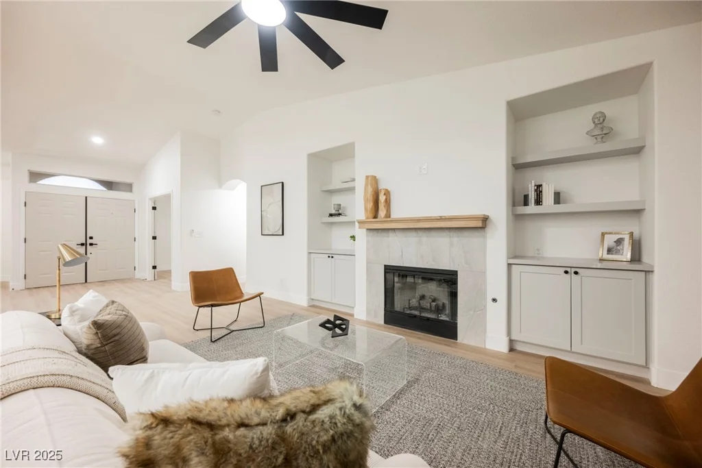 4016 Tyler William, Las Vegas, NV 89130